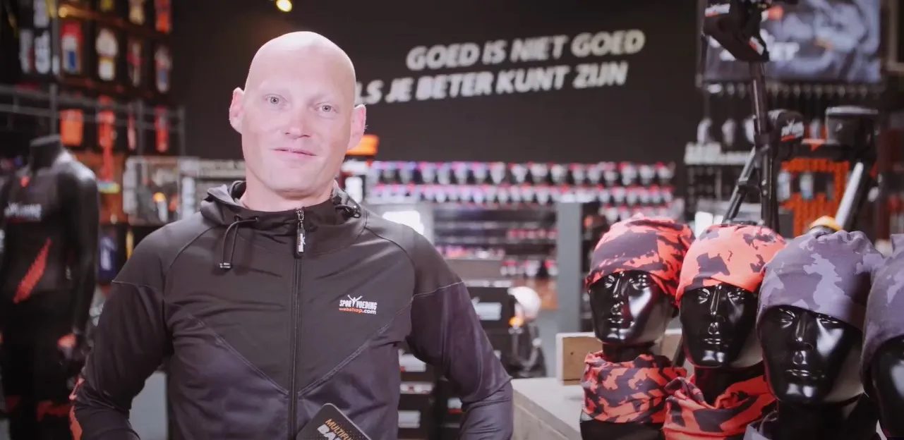 Hoe draag ik een buff of bandana?